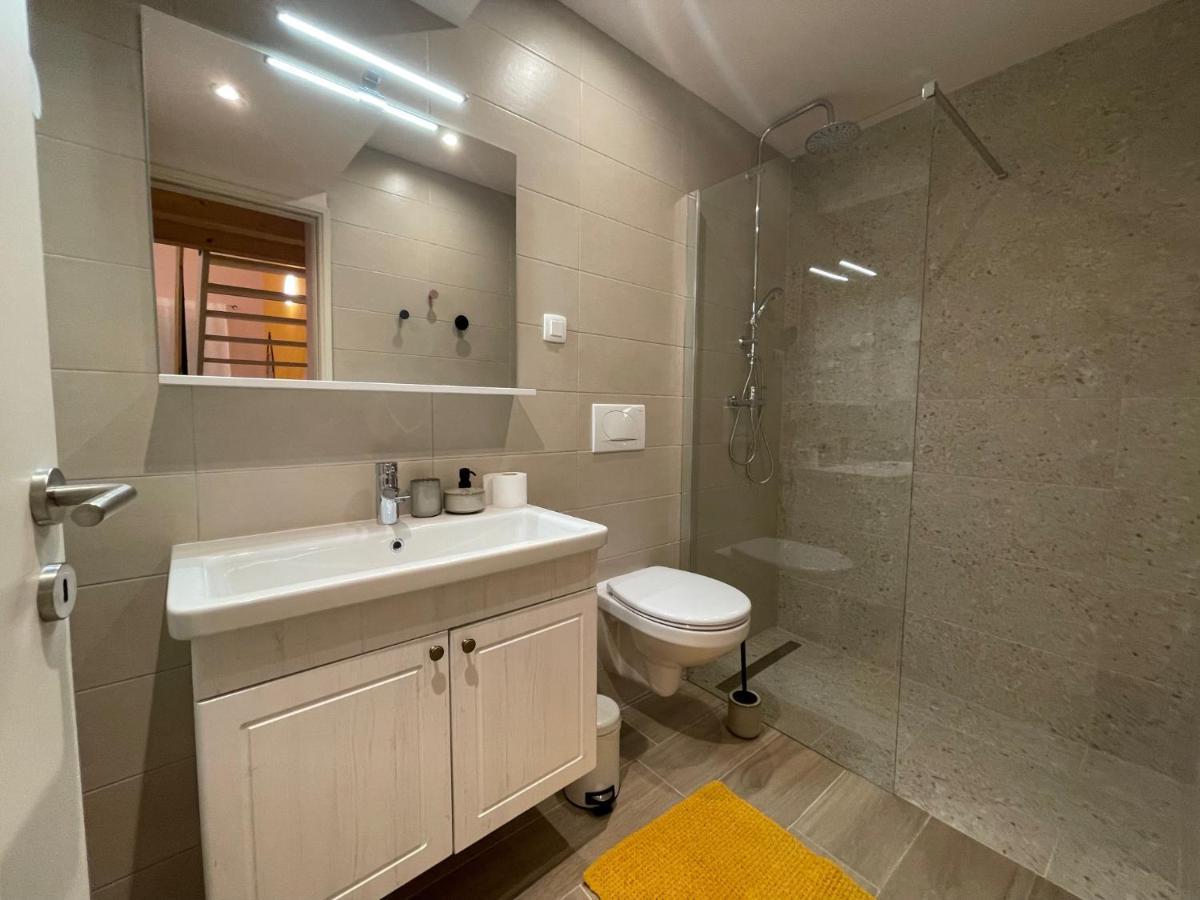 Stella Marina Deluxe Apartment Porec Exterior photo